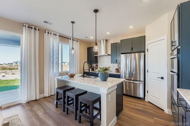 55043 E 27th Avenue, Strasburg, CO 80136