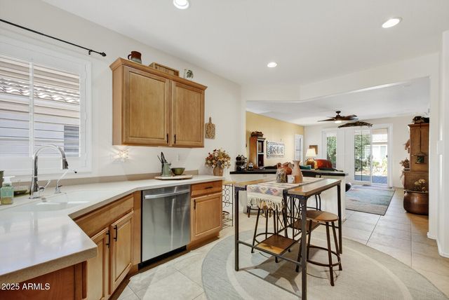 22417 N LOS GATOS Drive, Sun City West, AZ 85375