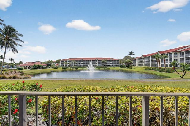 7030 Half Moon Circle 117, Hypoluxo, FL 33462
