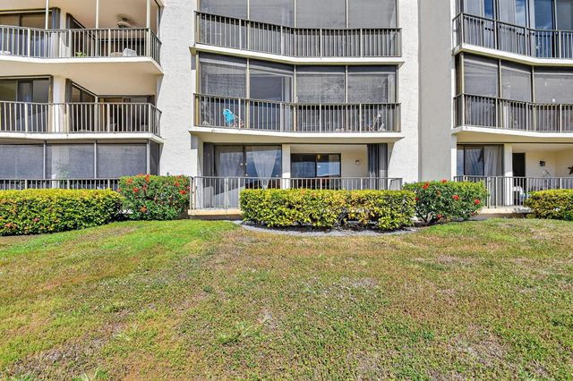 7030 Half Moon Circle 117, Hypoluxo, FL 33462