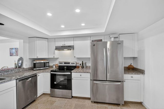 7030 Half Moon Circle 117, Hypoluxo, FL 33462