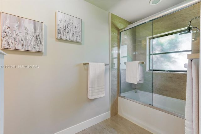 1130 NW 78th Ter, Plantation, FL 33322