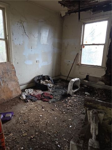 1740 Wesley St, Wilkinsburg, PA 15221