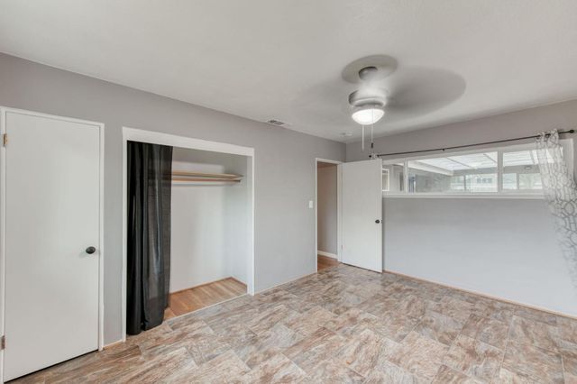 824 W Clinton Avenue, Fresno, CA 93705