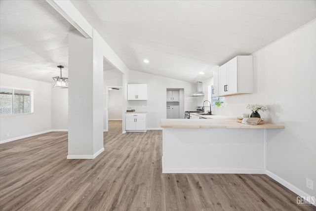 8536 Kern Canyon Road 138, Bakersfield, CA 93306