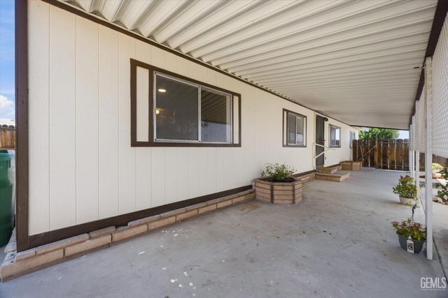 8536 Kern Canyon Road 138, Bakersfield, CA 93306