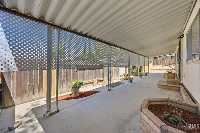 8536 Kern Canyon Road 138, Bakersfield, CA 93306