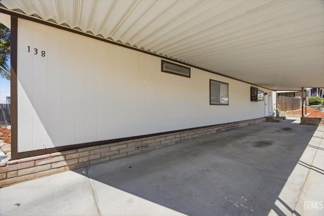 8536 Kern Canyon Road 138, Bakersfield, CA 93306