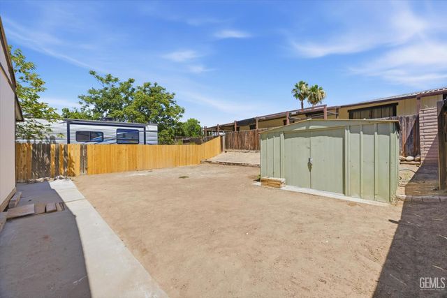 8536 Kern Canyon Road 138, Bakersfield, CA 93306