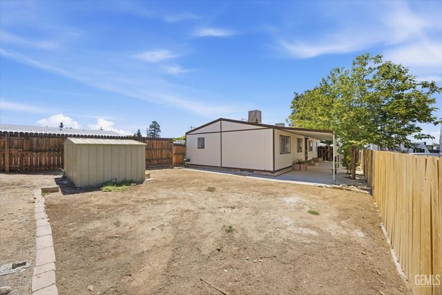 8536 Kern Canyon Road 138, Bakersfield, CA 93306