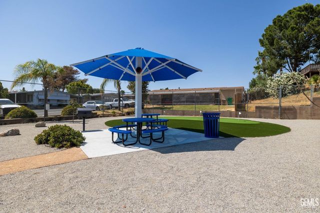 8536 Kern Canyon Road 138, Bakersfield, CA 93306