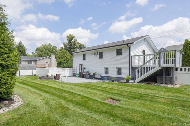 395 Ehrhardt Road, Pearl River, NY 10965