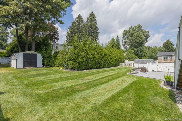 395 Ehrhardt Road, Pearl River, NY 10965