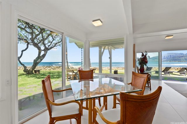 87-829 Farrington Highway, Waianae, HI 96792