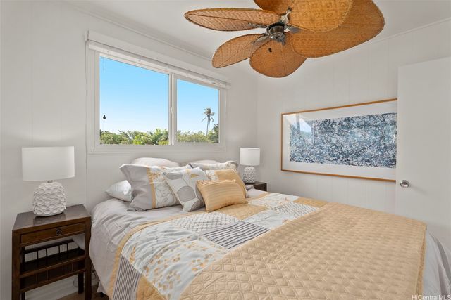 87-829 Farrington Highway, Waianae, HI 96792