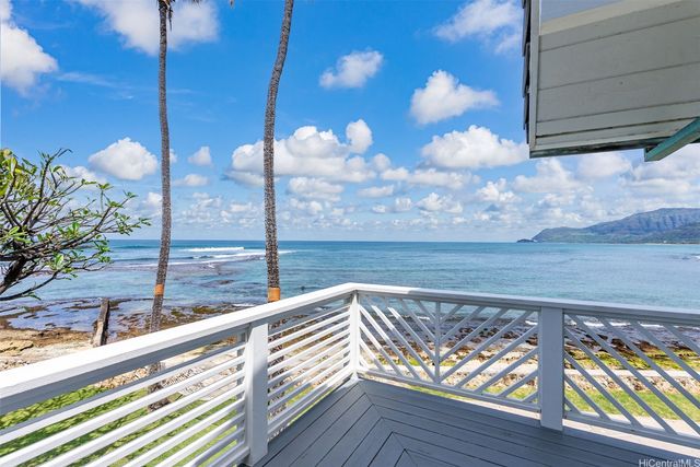 87-829 Farrington Highway, Waianae, HI 96792