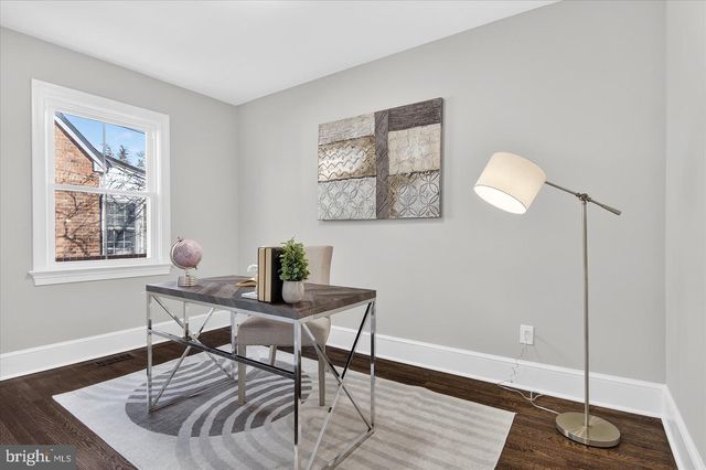 1607 N GLEBE RD, Arlington, VA 22207