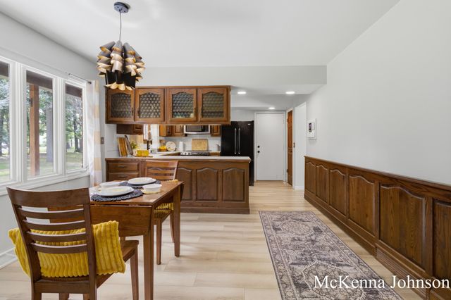 299 N Brooks Road N, Muskegon Twp, MI 49442