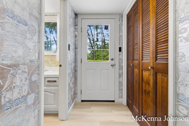 299 N Brooks Road N, Muskegon Twp, MI 49442