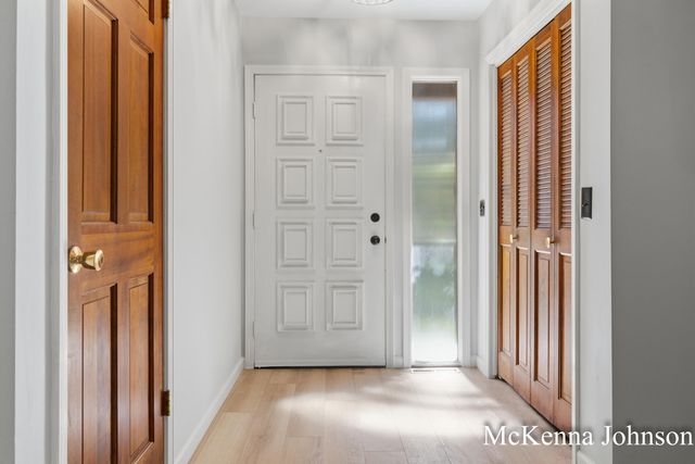 299 N Brooks Road N, Muskegon Twp, MI 49442
