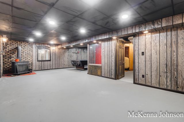 299 N Brooks Road N, Muskegon Twp, MI 49442