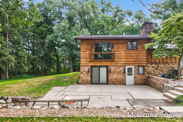 299 N Brooks Road N, Muskegon Twp, MI 49442