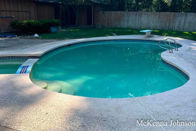299 N Brooks Road N, Muskegon Twp, MI 49442