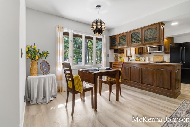 299 N Brooks Road N, Muskegon Twp, MI 49442