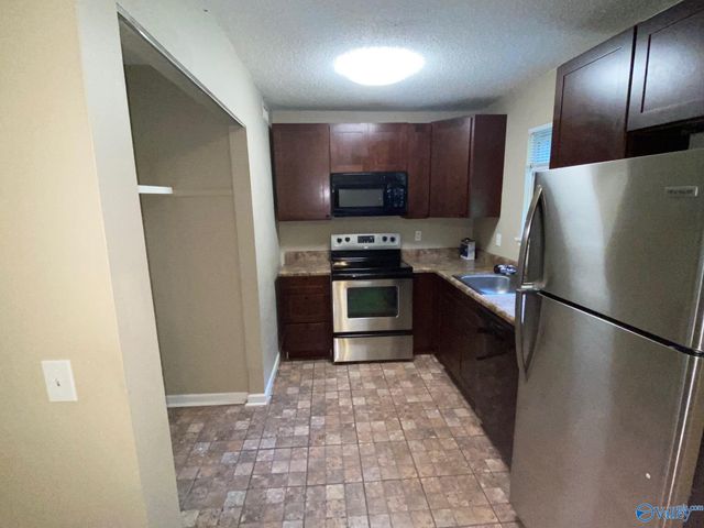 6214 Belgrade Drive NW, Huntsville, AL 35810