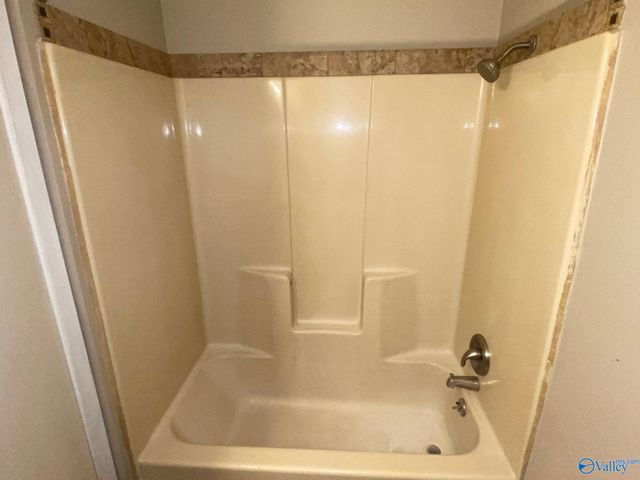 6214 Belgrade Drive NW, Huntsville, AL 35810