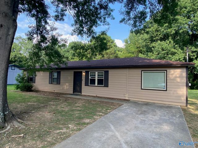 6214 Belgrade Drive NW, Huntsville, AL 35810