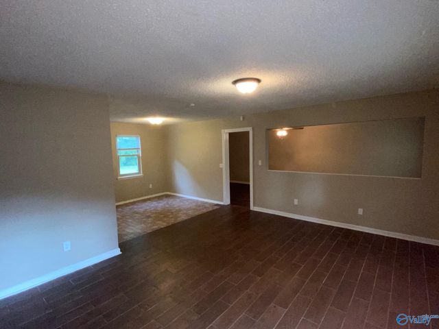 6214 Belgrade Drive NW, Huntsville, AL 35810