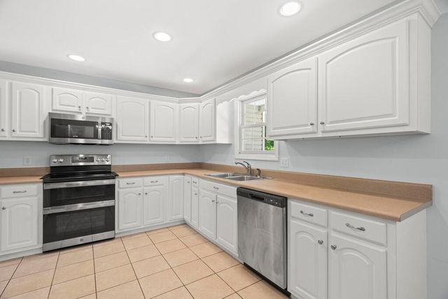 94 Chandlers Ridge Drive, Chatsworth, GA 30705