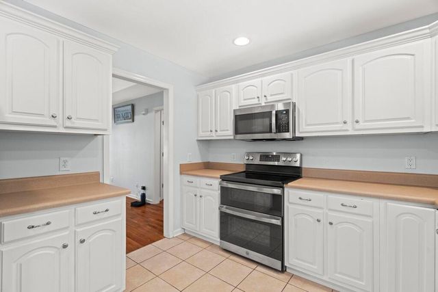 94 Chandlers Ridge Drive, Chatsworth, GA 30705
