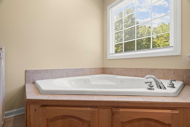 94 Chandlers Ridge Drive, Chatsworth, GA 30705