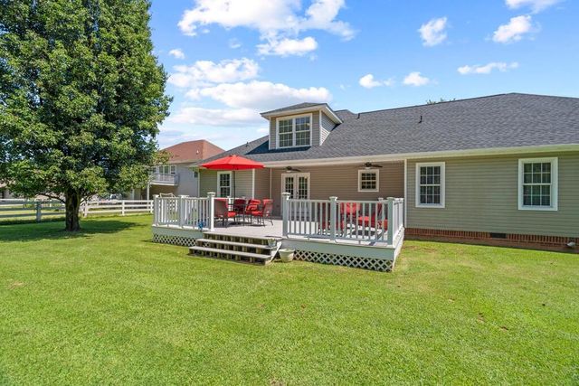 94 Chandlers Ridge Drive, Chatsworth, GA 30705