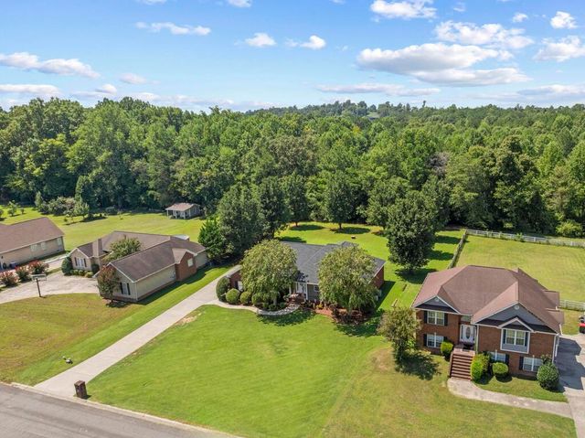 94 Chandlers Ridge Drive, Chatsworth, GA 30705