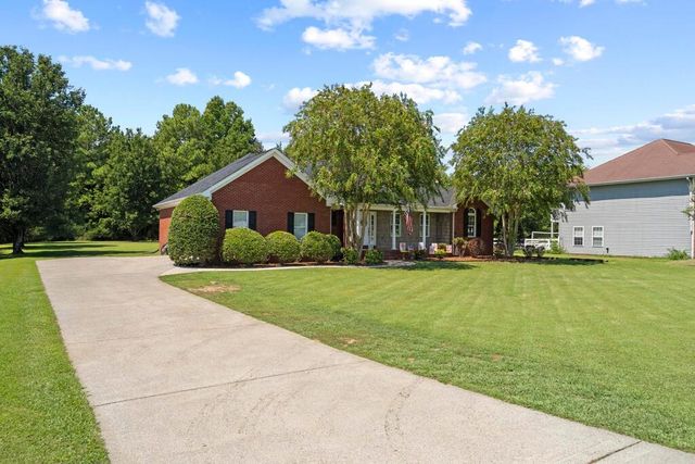 94 Chandlers Ridge Drive, Chatsworth, GA 30705