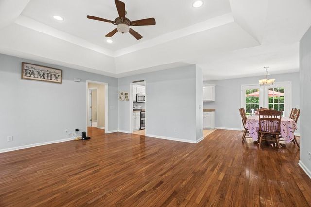 94 Chandlers Ridge Drive, Chatsworth, GA 30705