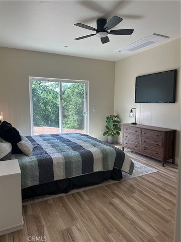 5219 Falcon View, Paradise, CA 95969