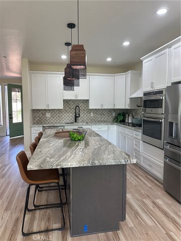 5219 Falcon View, Paradise, CA 95969