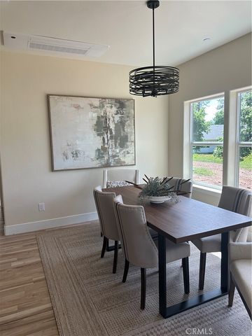 5219 Falcon View, Paradise, CA 95969