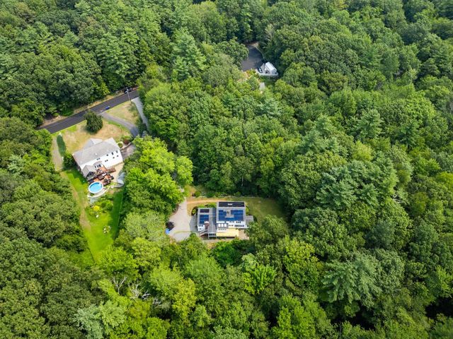 9 Liberty Lane, Hampstead, NH 03841