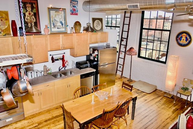 28 Bayley Street 406, Pawtucket, RI 02860