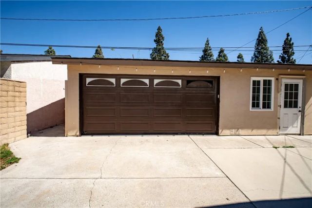 1133 S Harmon, Santa Ana, CA 92704