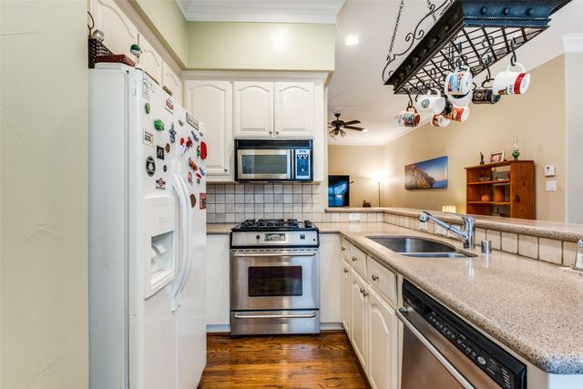 4007 Bowser Avenue D, Dallas, TX 75219