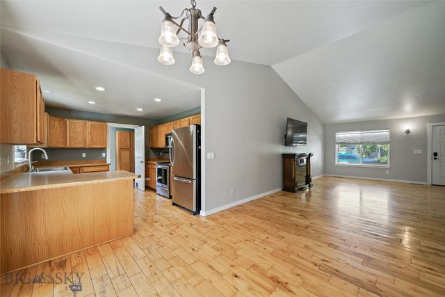 2720 Daisy Drive, Bozeman, MT 59718