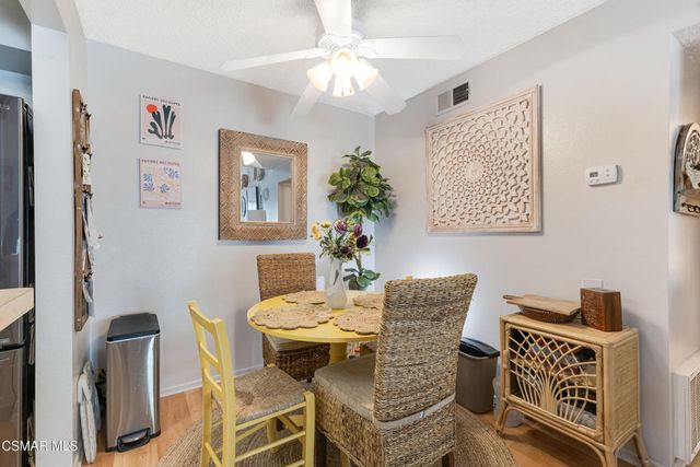 1253 Tivoli Lane 36, Simi Valley, CA 93065