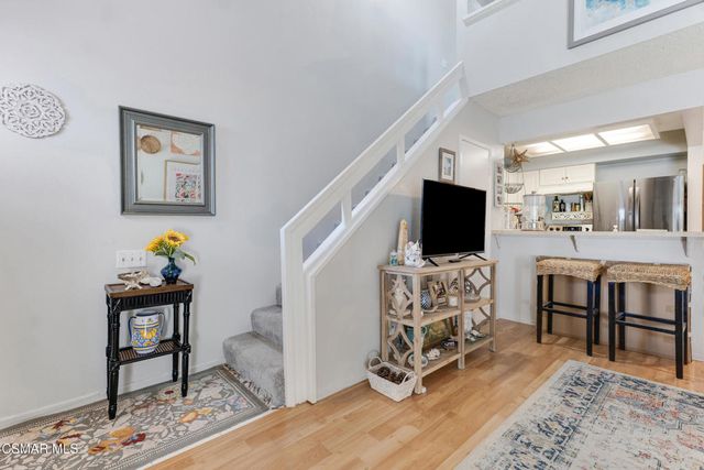 1253 Tivoli Lane 36, Simi Valley, CA 93065