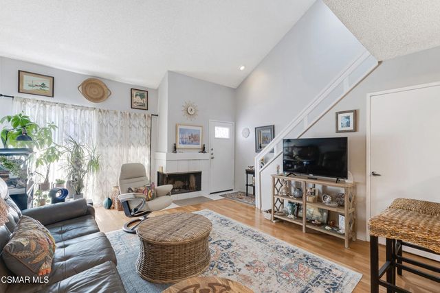 1253 Tivoli Lane 36, Simi Valley, CA 93065
